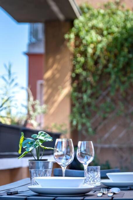 Appartamento Ennio'S Nest - Private Terrace Milano Esterno foto